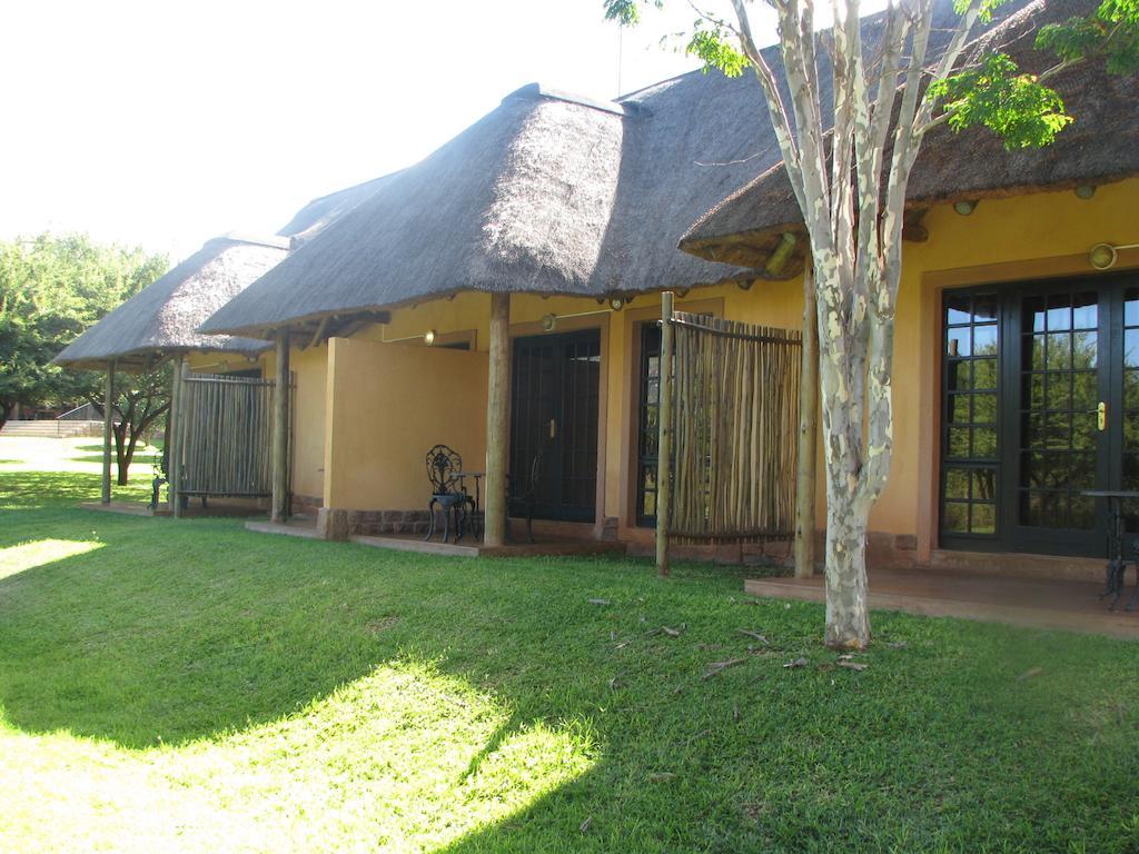 Lapeng Guest Lodge Burgersfort Exteriör bild
